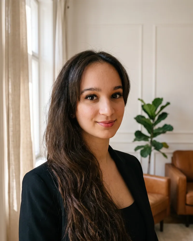Eszti